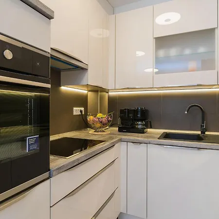 Cozy In With Wifi Apartment Split