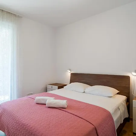 Apartment Cozy In With Wifi Split